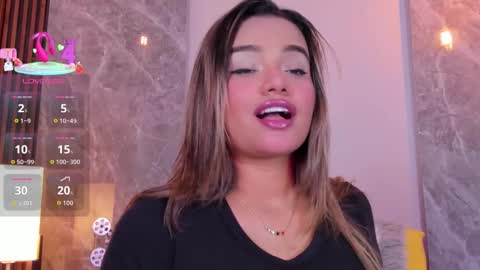 Snapshot of emma_hunter_ chatting on September 18, 2025, 3:41 am Emma online show from September 18, 2025, 3:41 am