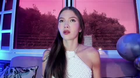 emma_jhoons online show from January 10, 2026, 12:40 pm