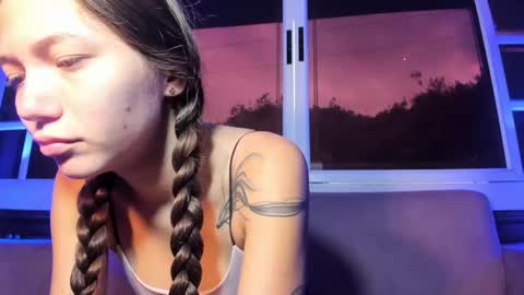 emma_jhoons online show from February 2, 2026, 11:42 am