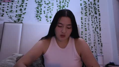 emma_johnson_ online show from November 11, 2025, 1:49 am