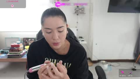 emma_johnson_ online show from July 3, 2026, 3:40 pm