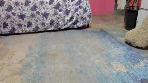 whises lits        online show from January 18, 2025, 12:15 pm