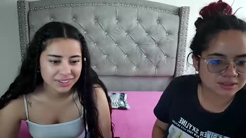 Snapshot of emma_levin chatting on December 17, 2024, 7:59 pm Emma online show from December 17, 2024, 7:59 pm