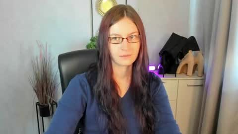 emma online show from July 14, 2026, 5:23 am