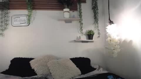 Emma Black online show from February 25, 2026, 6:06 pm