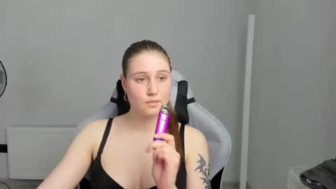 Emma online show from June 15, 2026, 12:18 pm