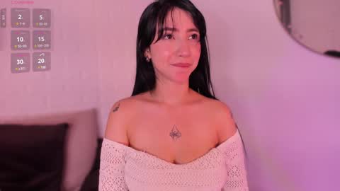 Snapshot of emma_woods__ chatting on January 2, 2025, 6:34 pm emma_woods__ online show from January 2, 2025, 6:34 pm