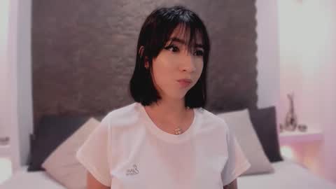 Snapshot of emma_woods__ chatting on October 19, 2025, 12:28 pm emma_woods__ online show from October 19, 2025, 12:28 pm