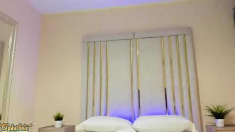 Snapshot of emmaahills chatting on November 18, 2025, 11:36 am emmaahills online show from November 18, 2025, 11:36 am