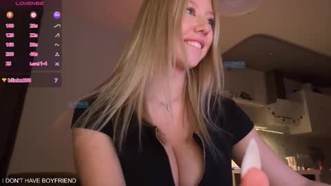 emmaandjake online show from February 1, 2026, 9:24 pm