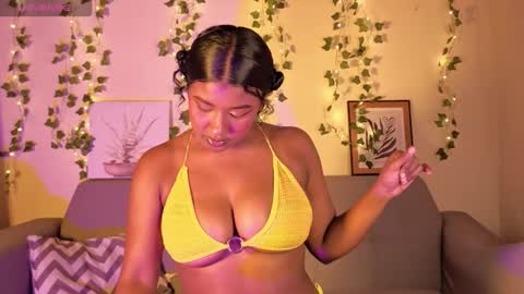 Emma online show from October 28, 2025, 1:53 am