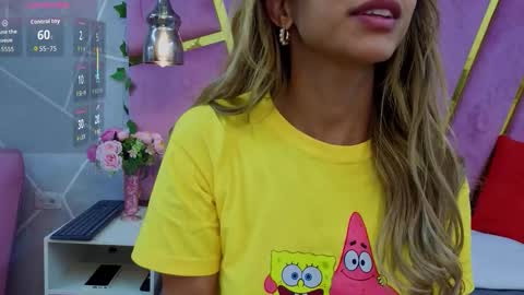 emma cortez online show from November 4, 2025, 11:42 am