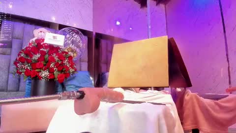 Emma Duque online show from March 8, 2025, 11:49 pm