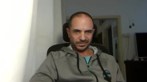 Ariel online show from December 27, 2024, 12:23 pm