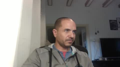 Ariel online show from March 7, 2025, 11:18 am