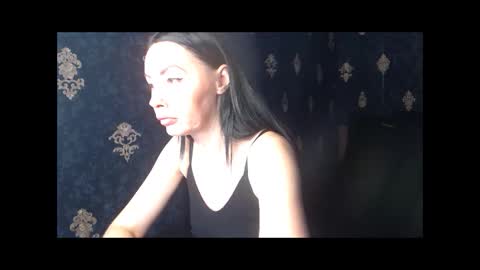 Snapshot of emmagoldx chatting on June 1, 2026, 9:00 am EmmaGoldX online show from June 1, 2026, 9:00 am