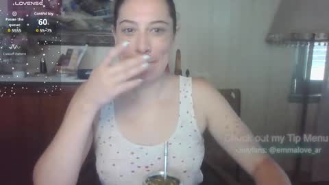 Snapshot of emmalove_ar chatting on January 3, 2025, 2:19 pm emmalove_ar online show from January 3, 2025, 2:19 pm