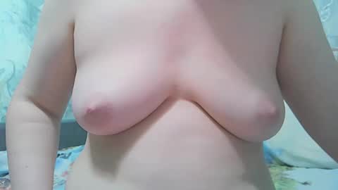 Snapshot of emmamelody944534 chatting on March 16, 2026, 10:19 am emmamelody online show from March 16, 2026, 10:19 am