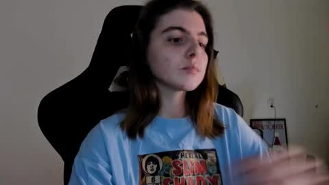 Snapshot of emmamon chatting on February 9, 2025, 7:52 pm Emma online show from February 9, 2025, 7:52 pm