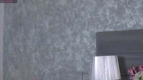 Snapshot of emmanaughtiness chatting on January 27, 2025, 9:44 pm EmmaNaughtiness online show from January 27, 2025, 9:44 pm