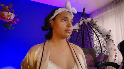 Emma 3 online show from April 10, 2026, 7:07 pm