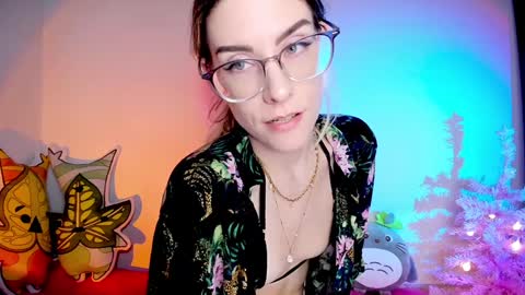 Snapshot of emmaterrestrial chatting on December 6, 2024, 11:03 pm RH-NEGATIVE GREEN-EYED BAELIEN online show from December 6, 2024, 11:03 pm