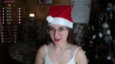 Mia online show from December 15, 2024, 1:54 pm