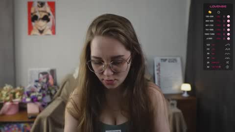 Mia online show from March 15, 2026, 6:25 pm