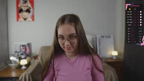 Mia online show from April 19, 2026, 5:45 pm