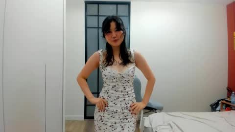 Emilia online show from June 1, 2026, 1:02 pm