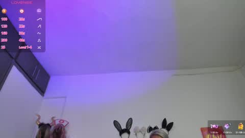          online show from March 11, 2025, 3:12 pm