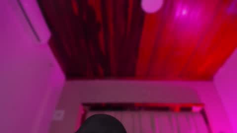    online show from November 1, 2025, 11:34 am