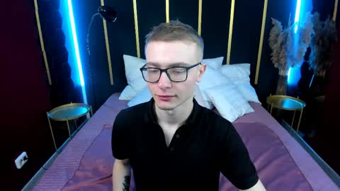 Snapshot of emmit_barker chatting on May 3, 2026, 5:35 am Emmit online show from May 3, 2026, 5:35 am