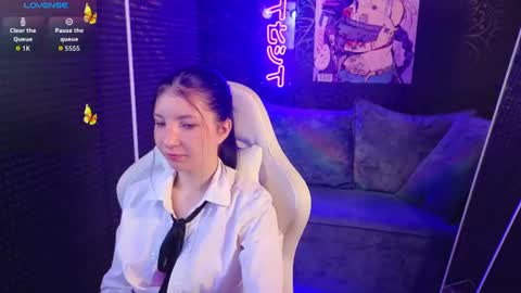 emmy_dreamy_ online show from July 25, 2026, 1:36 am