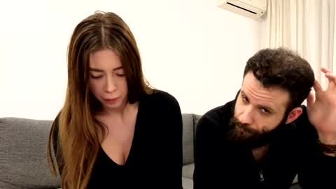 Em online show from March 9, 2026, 11:09 pm