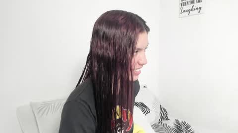 Emperatriz online show from December 5, 2024, 7:49 pm