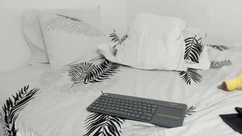 Emperatriz online show from December 5, 2024, 11:07 pm