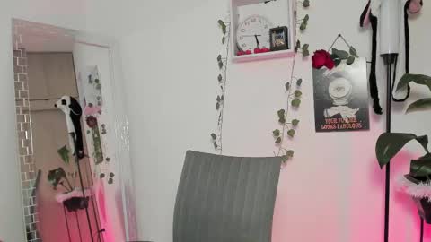 Emperatriz online show from February 19, 2025, 10:31 pm