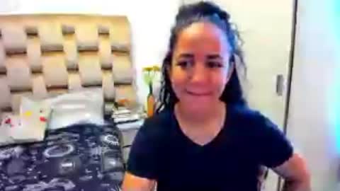 Snapshot of emperatriztapia chatting on June 28, 2026, 2:12 pm emperatriztapia online show from June 28, 2026, 2:12 pm