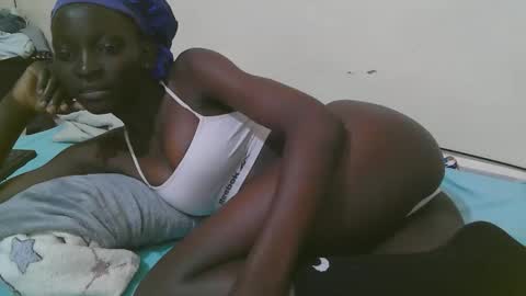 empress_ivy1 online show from May 12, 2026, 6:27 pm