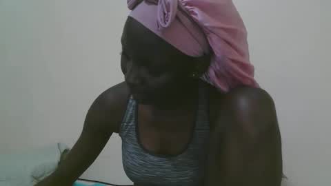 empress_ivy1 online show from May 23, 2026, 3:27 pm