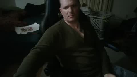Snapshot of emsguy1 chatting on January 1, 2025, 6:05 am Matt online show from January 1, 2025, 6:05 am
