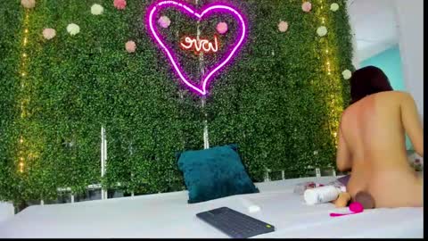 Emy online show from December 7, 2024, 3:14 am