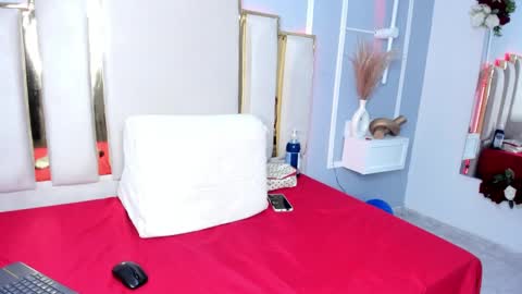 Emy online show from February 26, 2025, 12:47 pm