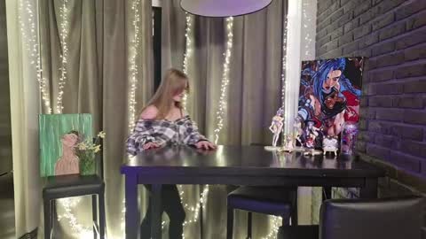 Alice online show from April 29, 2026, 9:32 pm