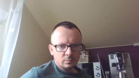 endy1989 online show from February 5, 2025, 1:11 pm