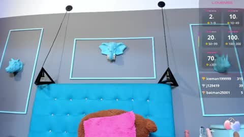 Snapshot of engel_devil chatting on May 11, 2026, 4:04 pm Engel online show from May 11, 2026, 4:04 pm