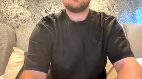 Snapshot of englishbigdickk chatting on May 29, 2026, 5:22 pm englishbigdickk online show from May 29, 2026, 5:22 pm