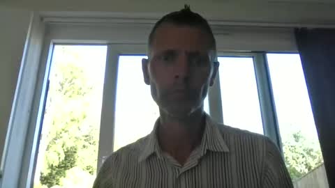 EnglishGuy183 online show from August 5, 2026, 4:43 pm