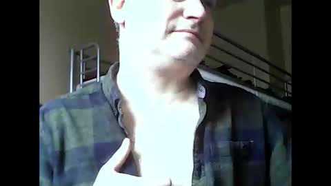 Snapshot of englishguysurrey chatting on February 7, 2025, 1:32 pm englishguysurrey online show from February 7, 2025, 1:32 pm